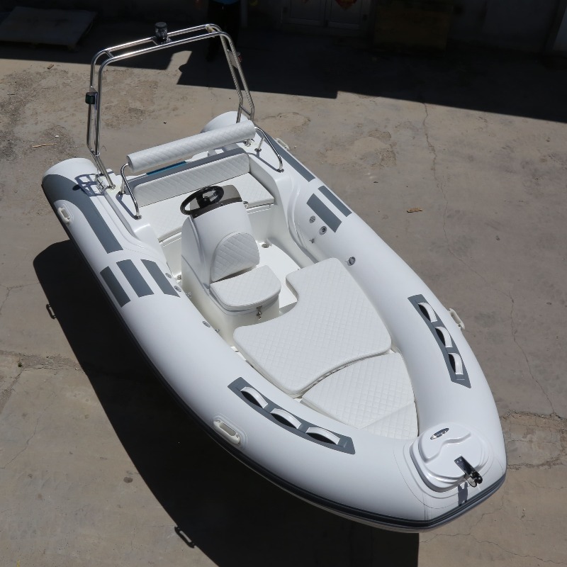 Fishing Boat Inflatable - قارب صيد قابل للنفخ جديد من
