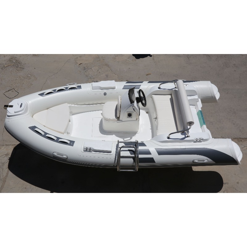 قارب صيد قابل للنفخ جديد من YT - مراجعة Fishing Boat Inflatable وسعره